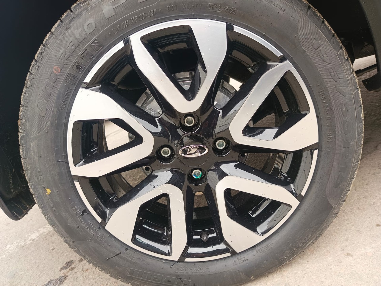 Легковой автотранспорт - LADA Granta Cross 1.6 MT (90 л.с.)