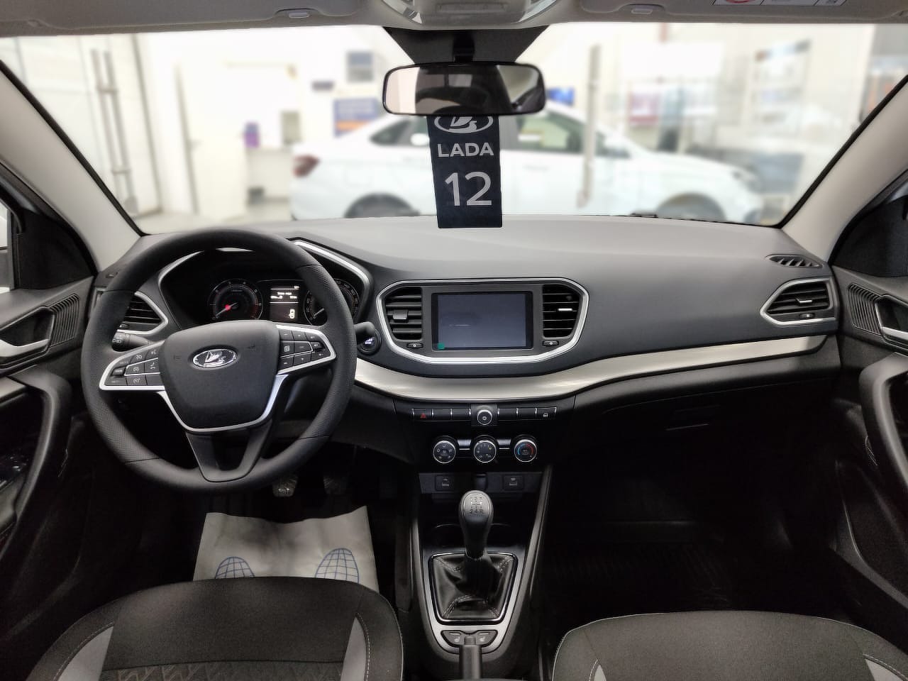 Легковой автотранспорт - LADA Vesta 1.6 MT (106 л.с.)