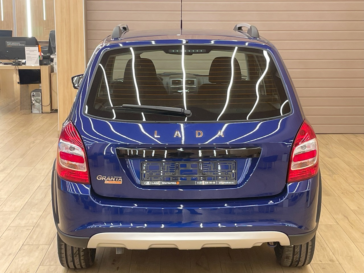 Легковой автотранспорт - LADA Granta Cross 1.6 MT (106 л.с.)