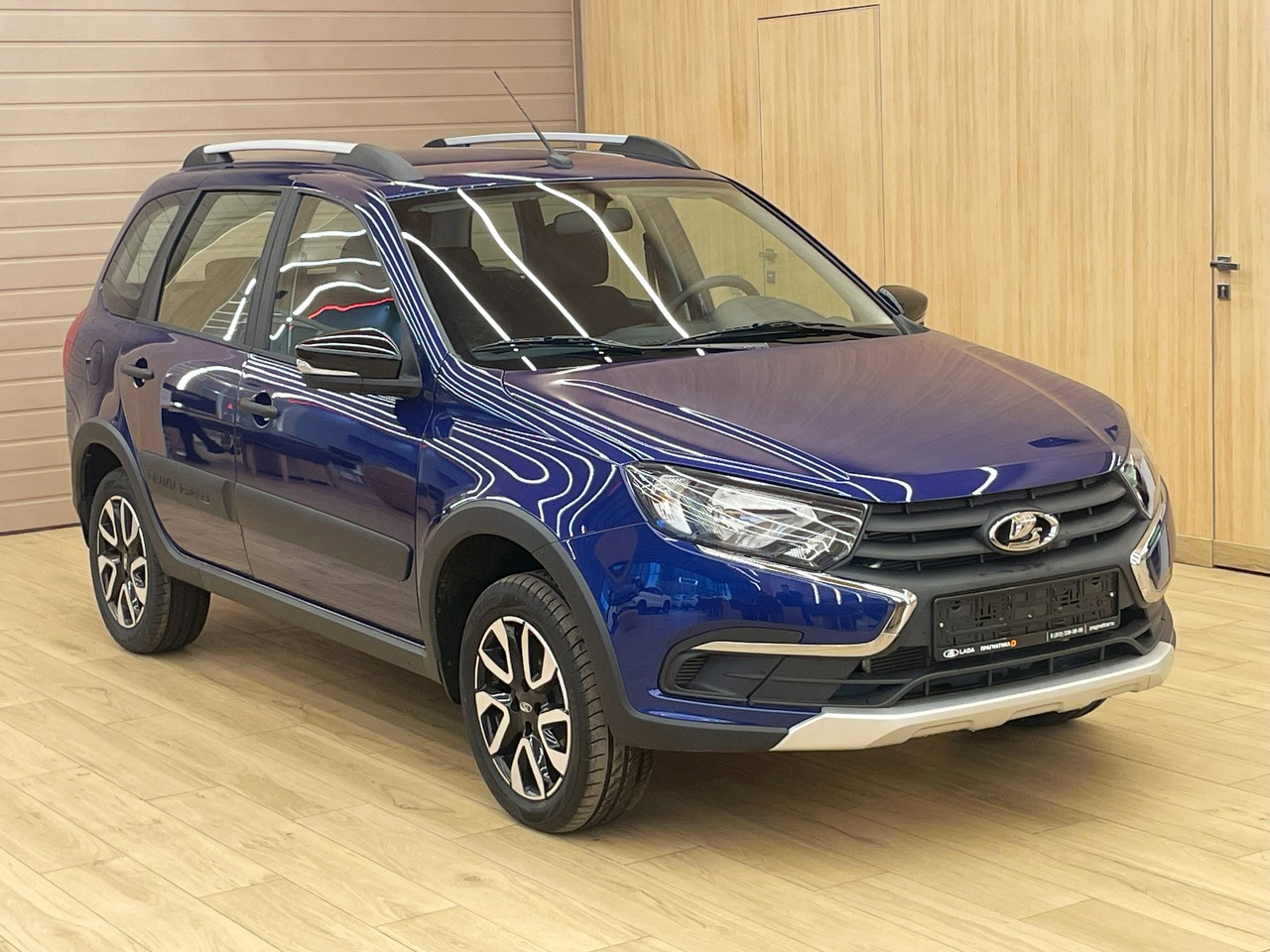Легковой автотранспорт - LADA Granta Cross 1.6 MT (106 л.с.)