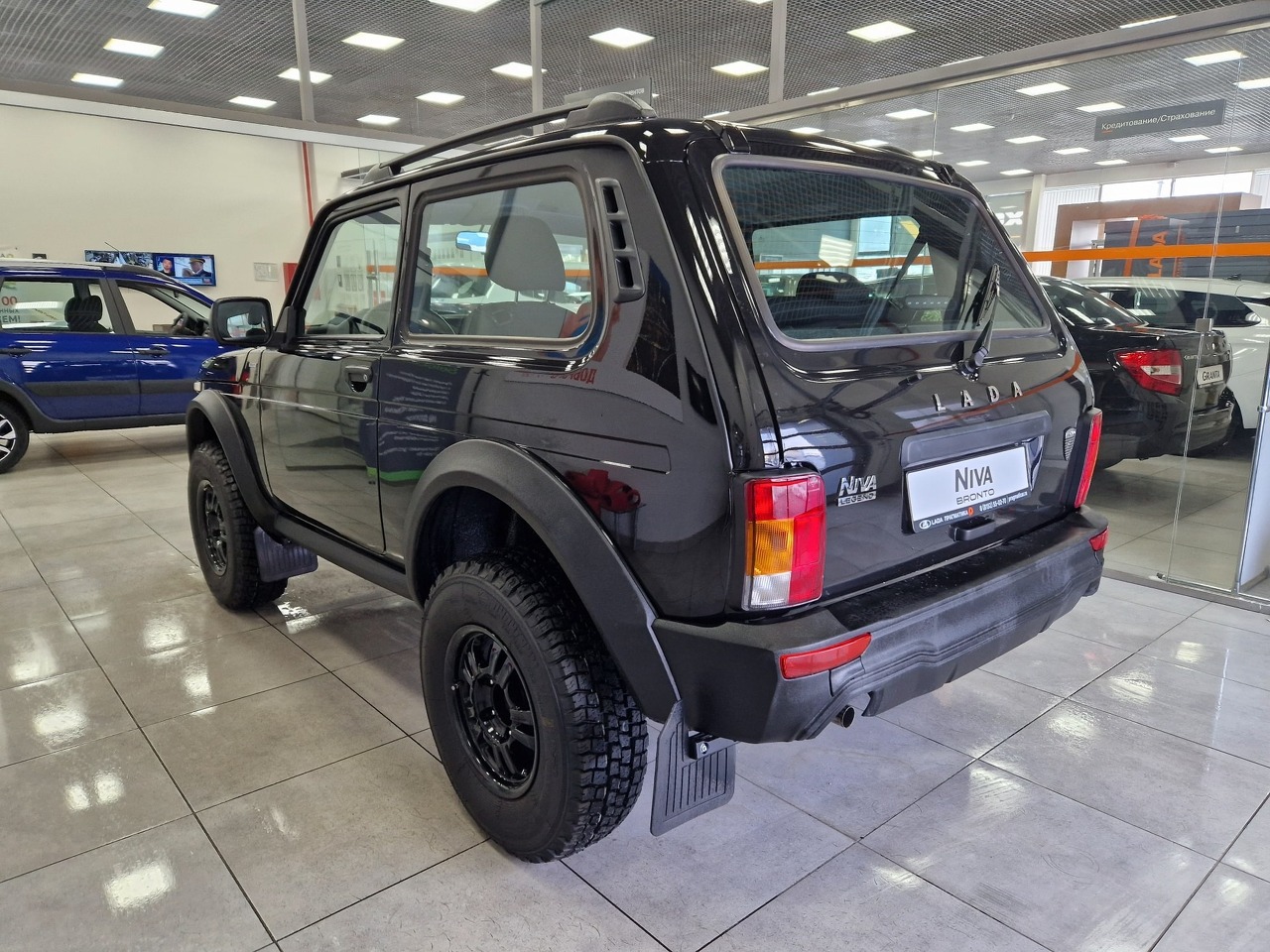 Легковой автотранспорт - LADA Niva Legend Bronto 1.7 MT (83 л.с.) 4WD