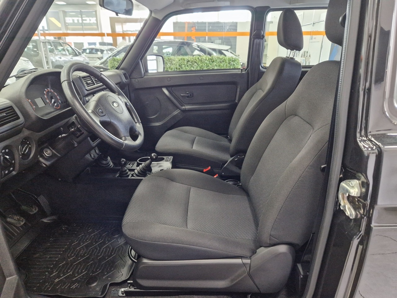 Легковой автотранспорт - LADA Niva Legend Bronto 1.7 MT (83 л.с.) 4WD