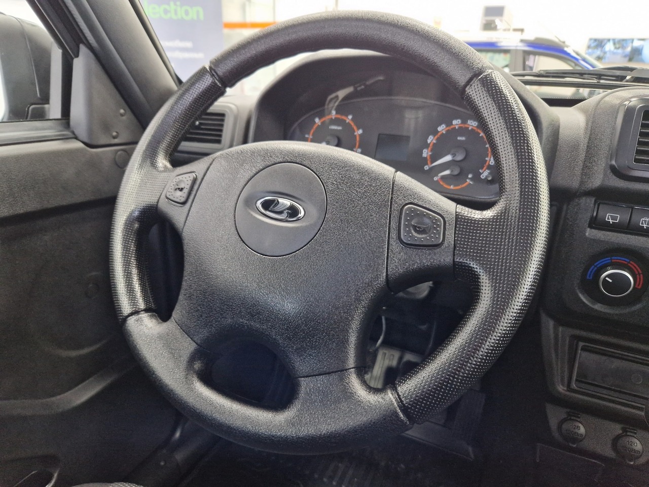 Легковой автотранспорт - LADA Niva Legend Bronto 1.7 MT (83 л.с.) 4WD