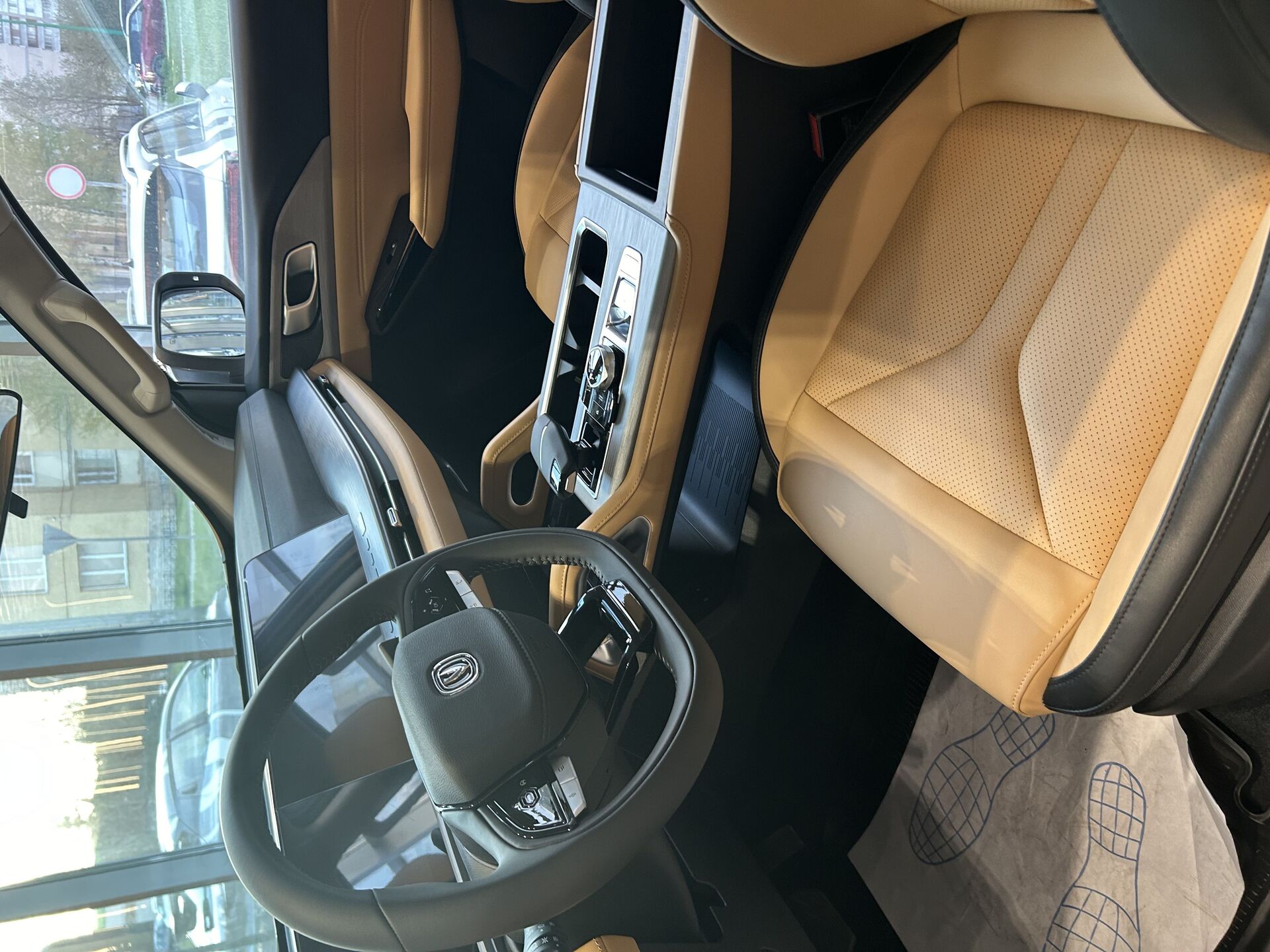 Легковой автотранспорт - CHANGAN Hunter Plus 2.0 AT (226 л.с.) 4WD