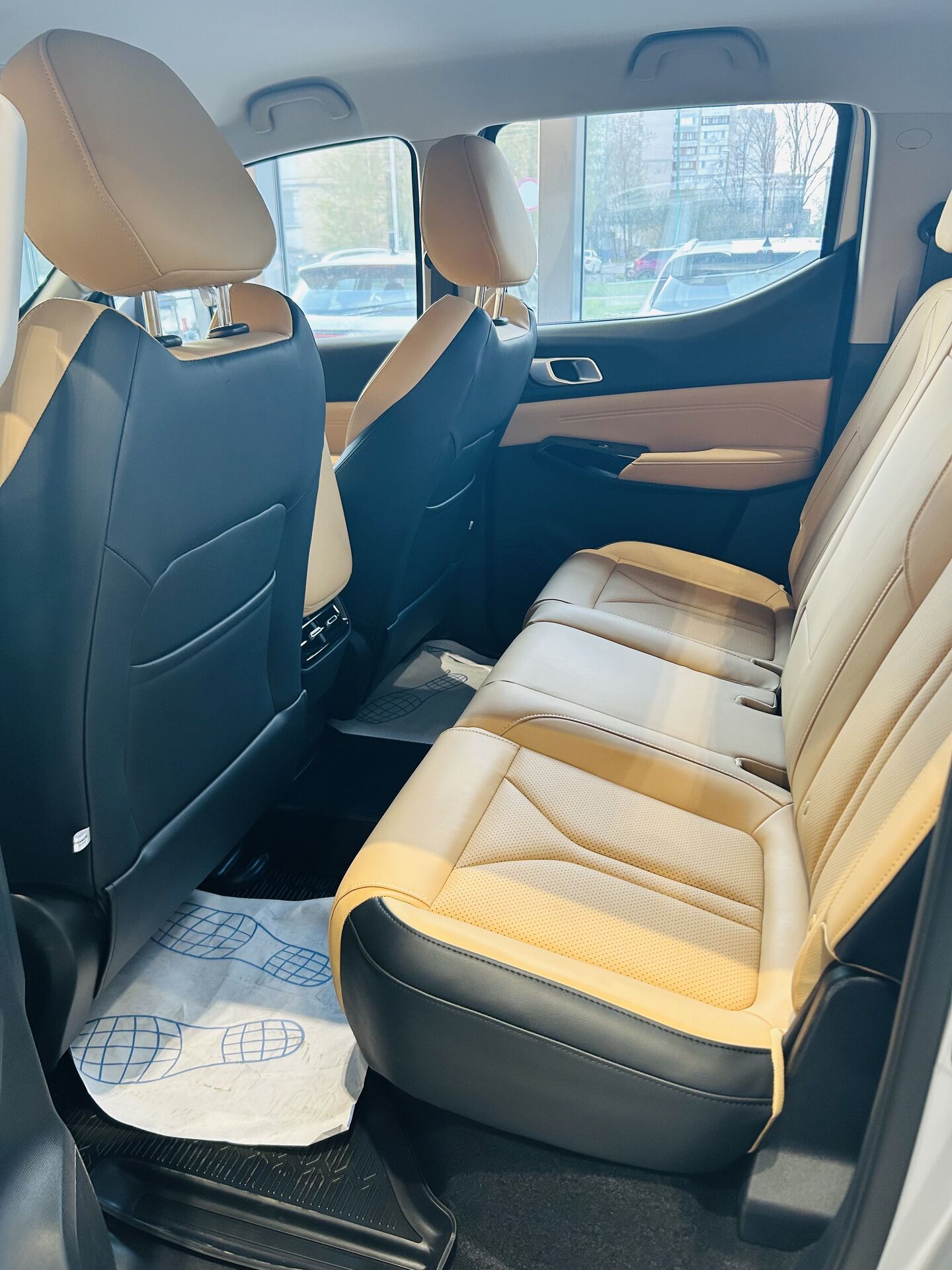 Легковой автотранспорт - CHANGAN Hunter Plus 2.0 AT (226 л.с.) 4WD