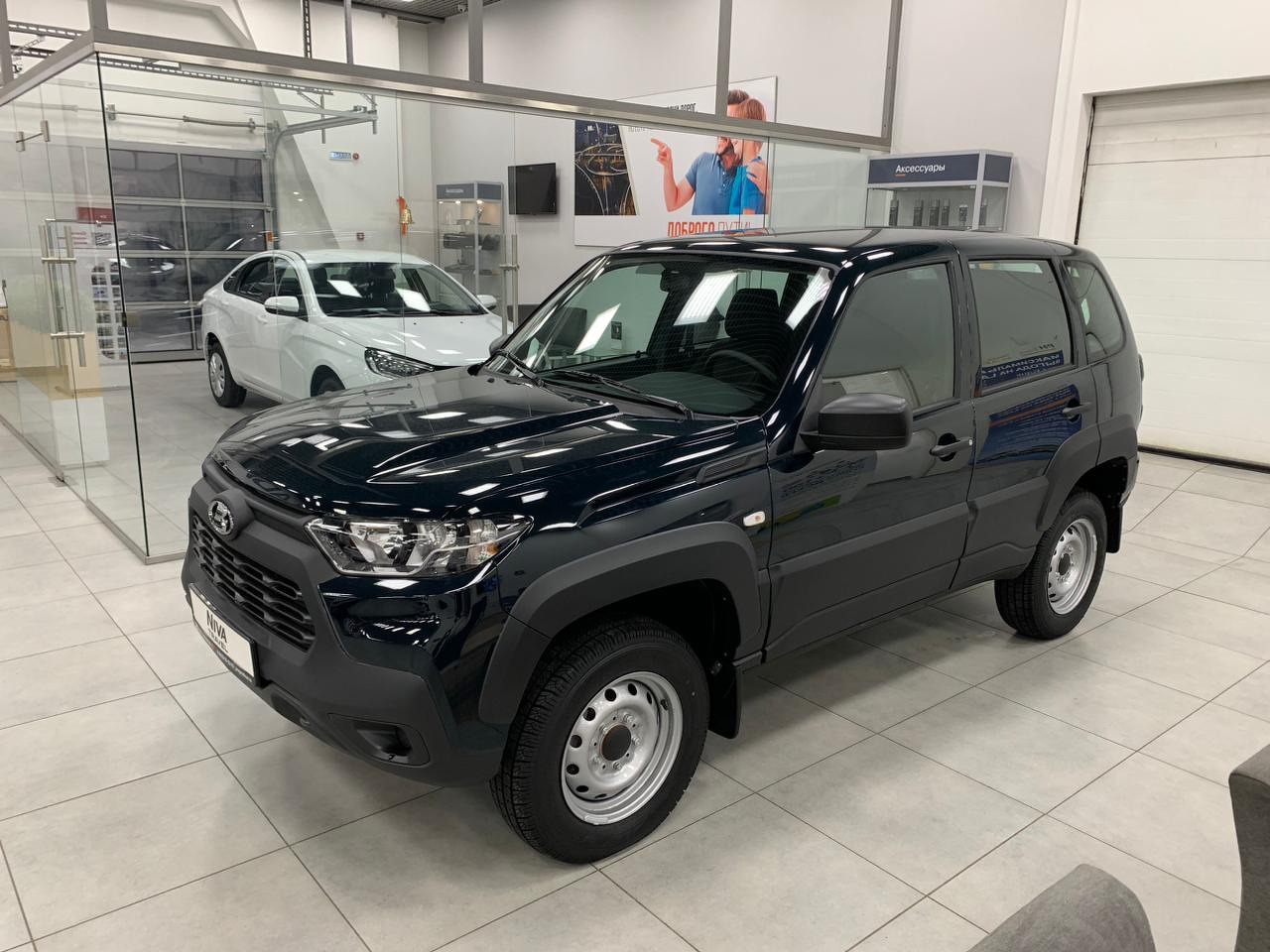 Легковой автотранспорт - Niva 1.7 MT (80 л.с.) 4WD