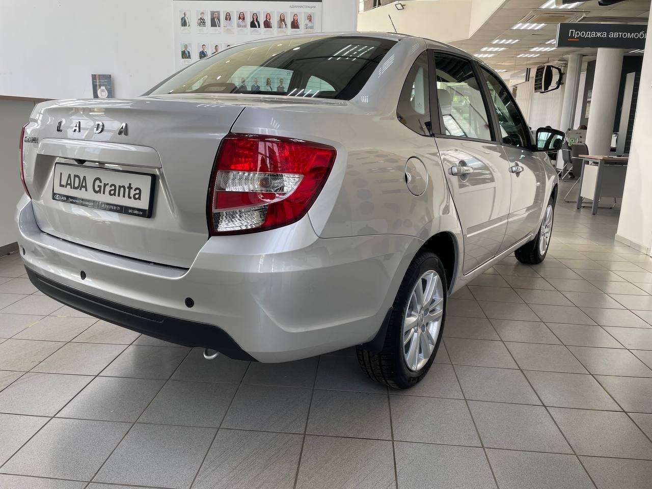 Легковой автотранспорт - LADA Granta 1.6 MT (106 л.с.)