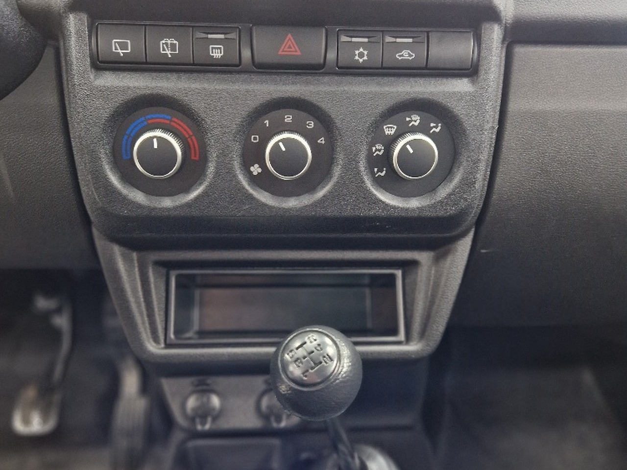Легковой автотранспорт - Niva Legend 1.7 MT (83 л.с.) 4WD