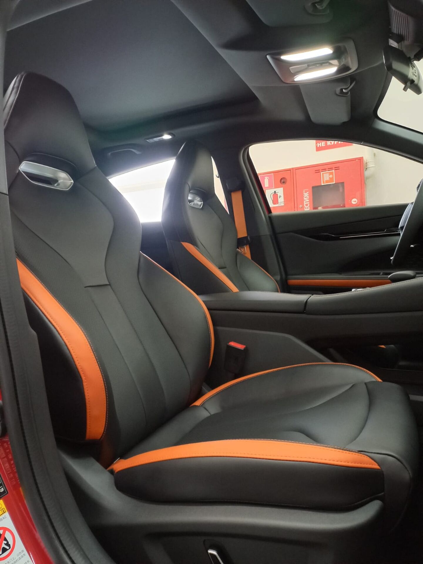 Легковой автотранспорт - CHANGAN UNI-V 1.5 AMT (181 л.с.)