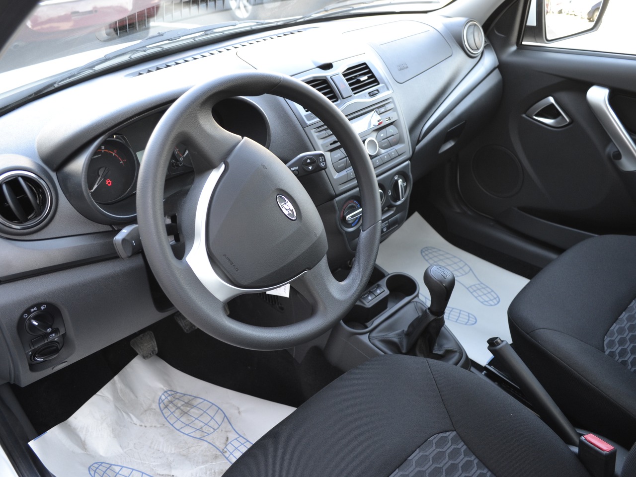 Легковой автотранспорт - Granta Euro-2 1.6 MT (90 л.с.)