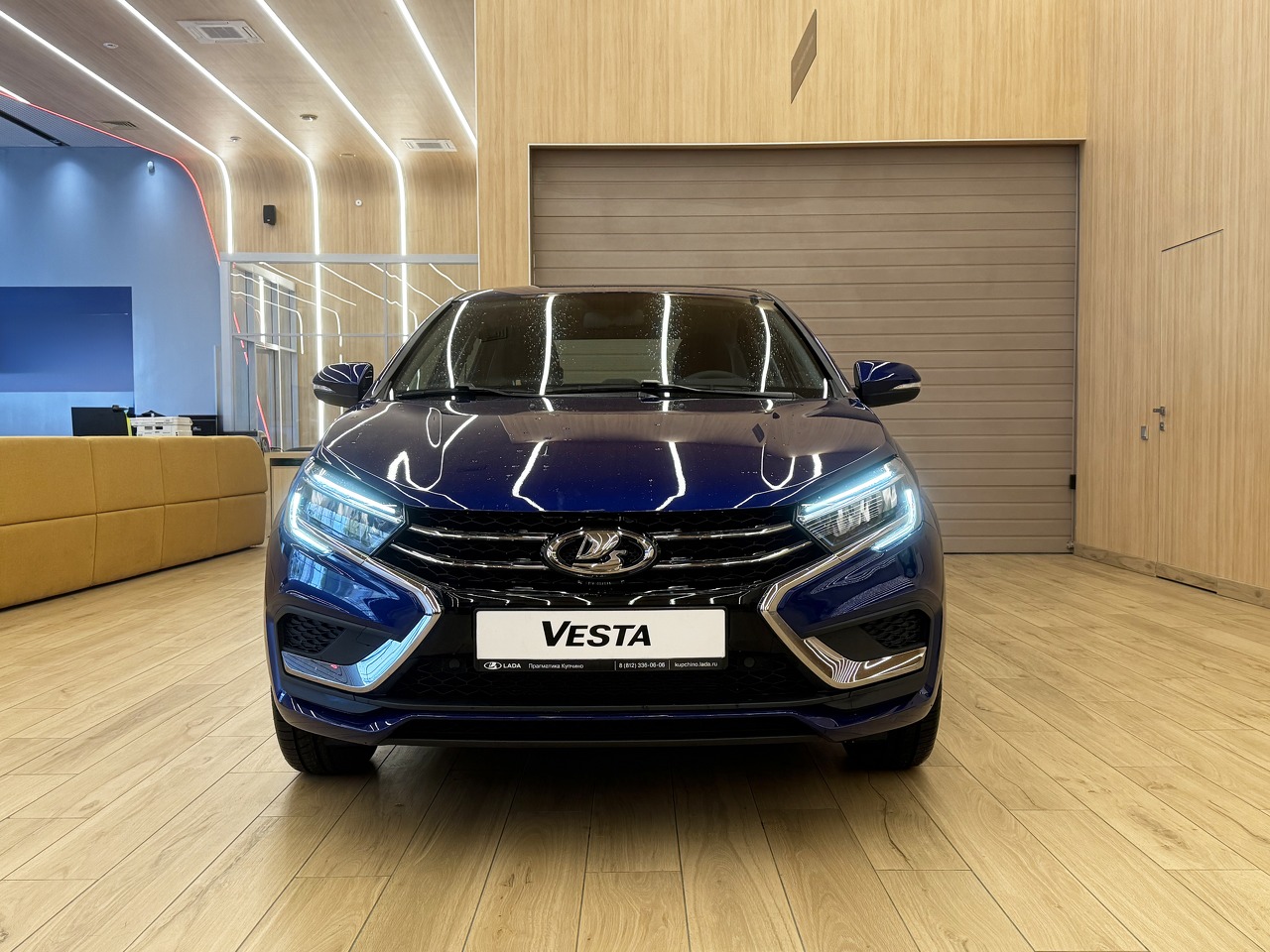 Легковой автотранспорт - LADA Vesta 1.8 CVT (122 л.с.)