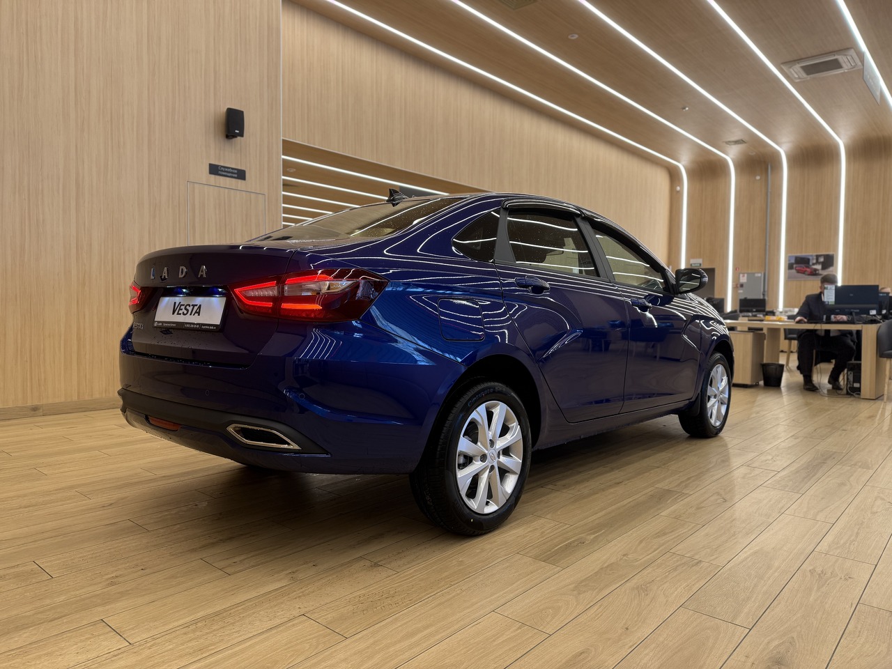 Легковой автотранспорт - LADA Vesta 1.8 CVT (122 л.с.)