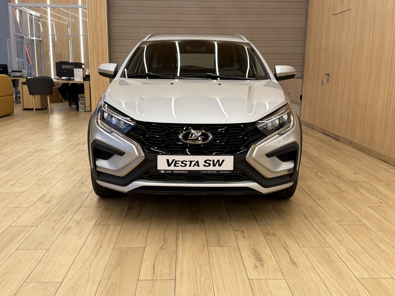 Легковой автотранспорт - LADA Vesta SW Cross 1.8 MT (122 л.с.)
