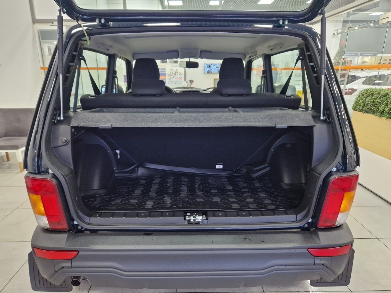 Легковой автотранспорт - LADA Niva Legend Bronto 1.7 MT (83 л.с.) 4WD