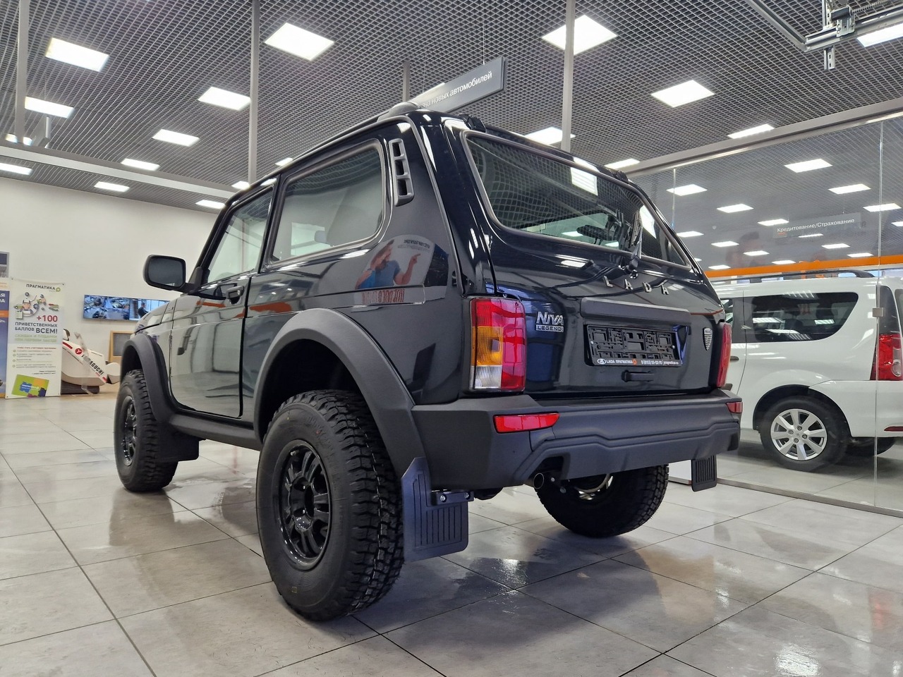 Легковой автотранспорт - LADA Niva Legend Bronto 1.7 MT (83 л.с.) 4WD