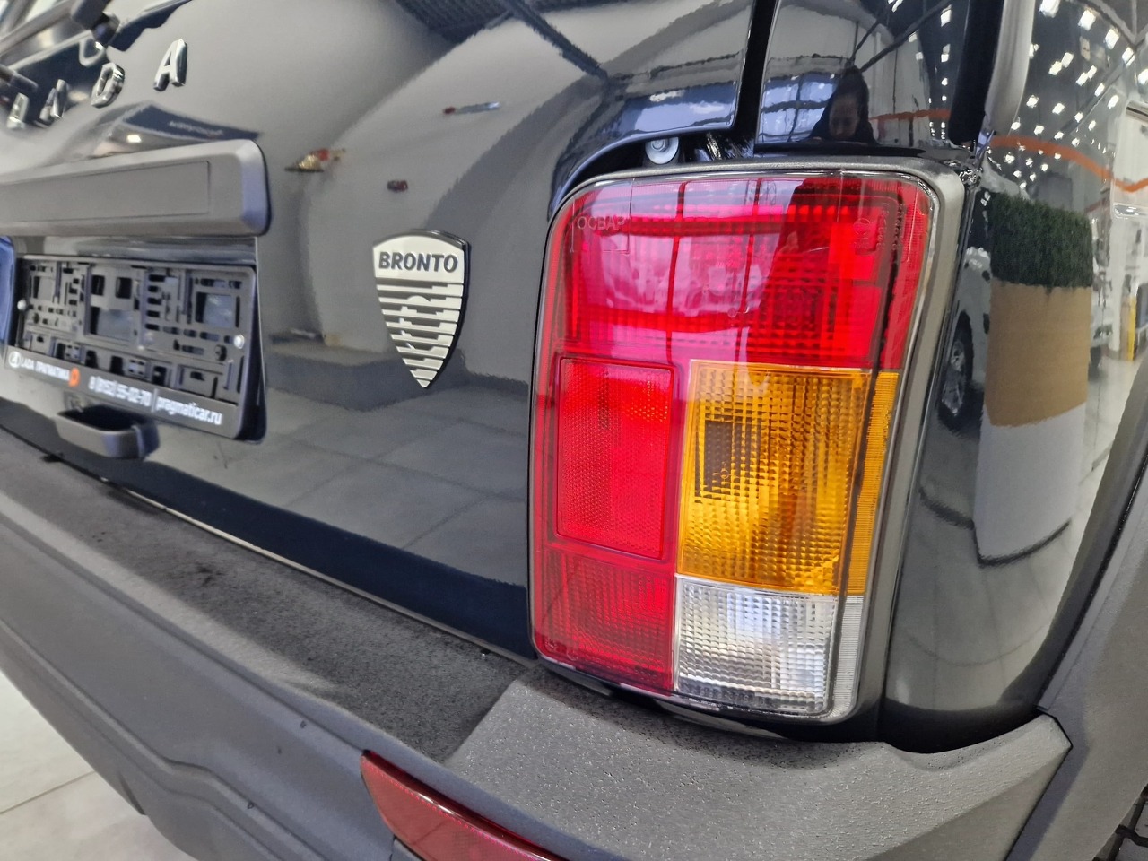 Легковой автотранспорт - LADA Niva Legend Bronto 1.7 MT (83 л.с.) 4WD