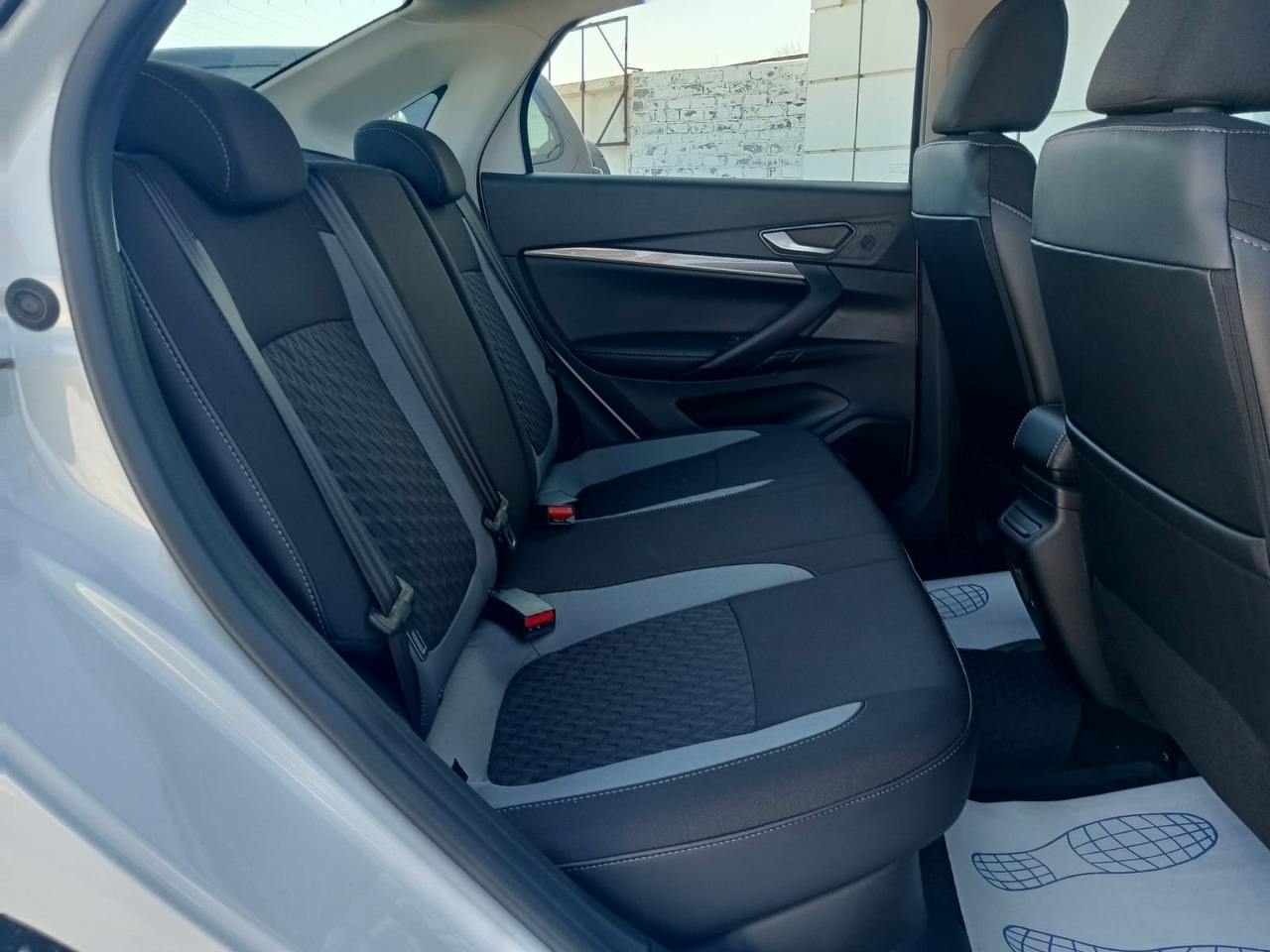 Легковой автотранспорт - Vesta 1.8 CVT (122 л.с.)