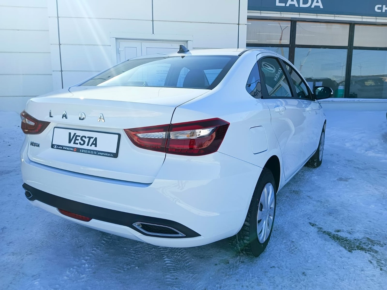 Легковой автотранспорт - Vesta 1.8 CVT (122 л.с.)