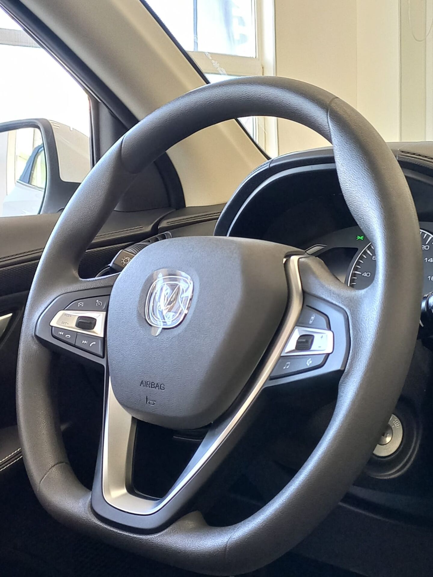 Легковой автотранспорт - CHANGAN Alsvin 1.5 AMT (98 л.с.)