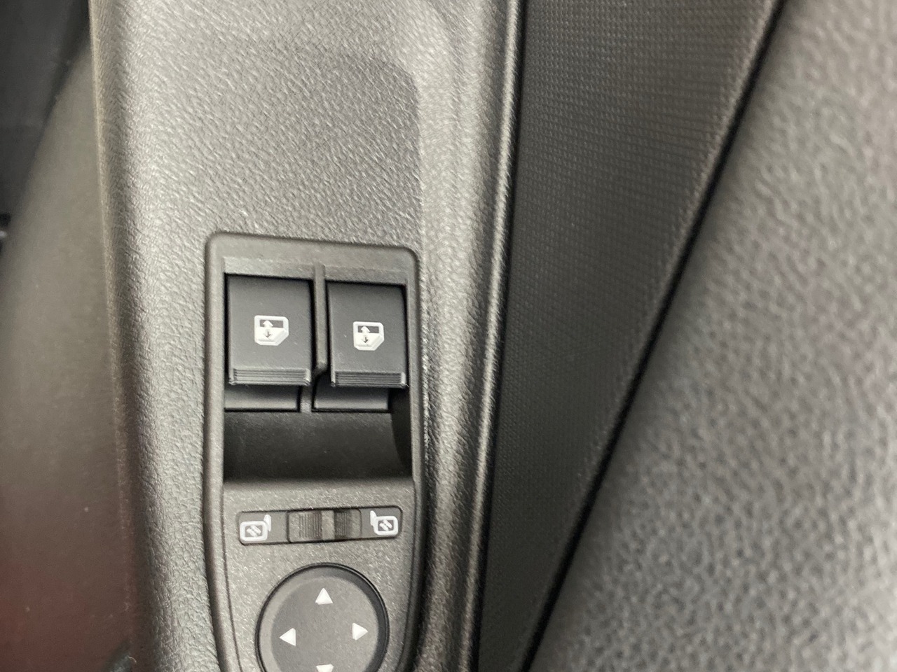 Легковой автотранспорт - LADA Granta Cross 1.6 MT (90 л.с.)