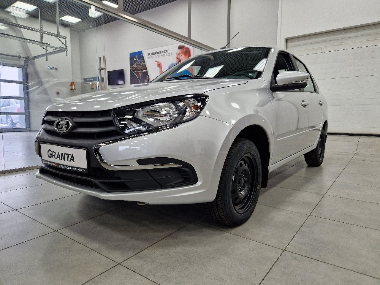 Легковой автотранспорт - Granta 1.6 MT (90 л.с.)