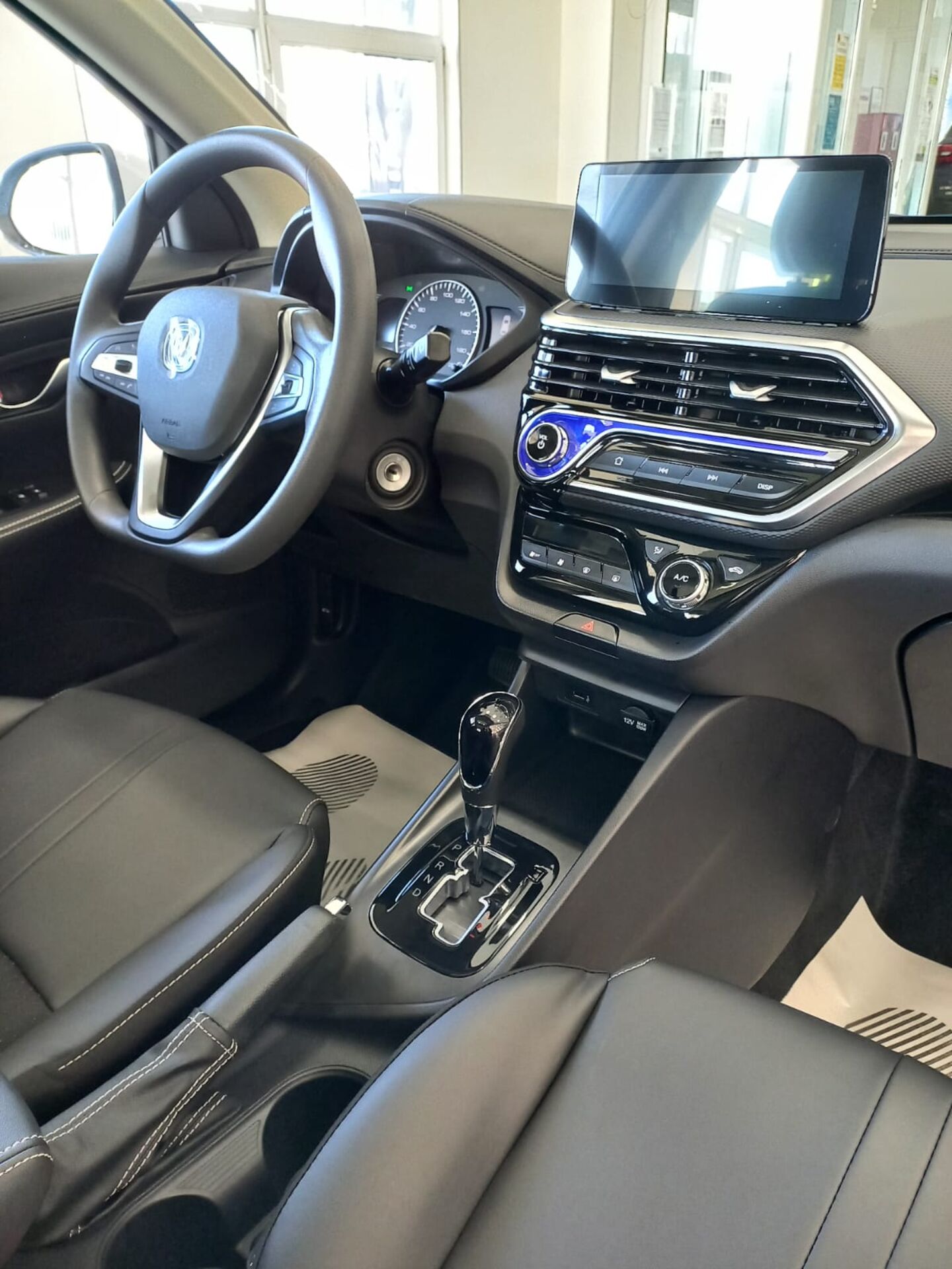 Легковой автотранспорт - CHANGAN Alsvin 1.5 AMT (98 л.с.)