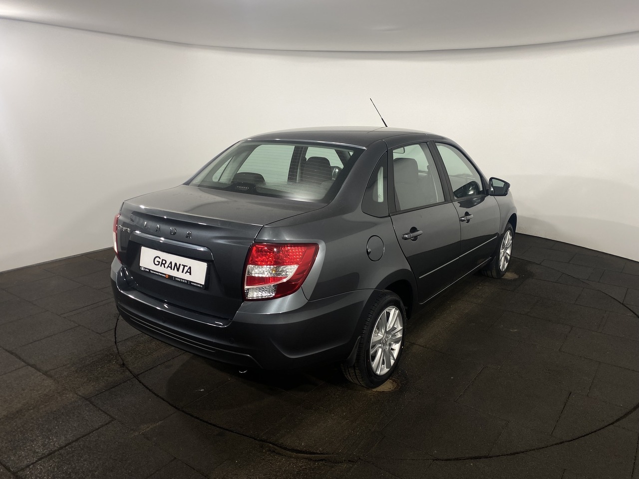 Легковой автотранспорт - LADA Granta 1.6 MT (90 л.с.)