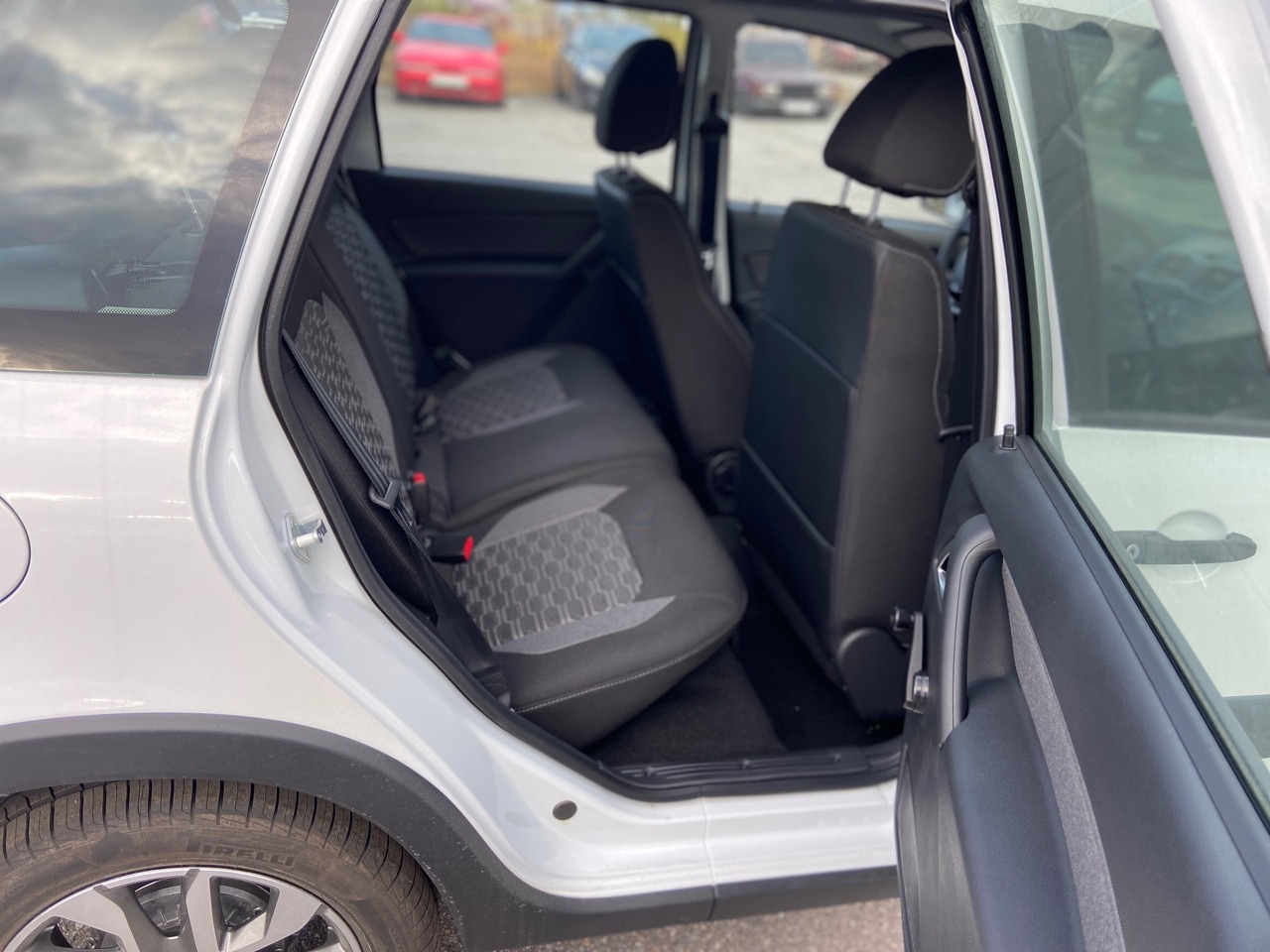 Легковой автотранспорт - LADA Granta Cross 1.6 MT (90 л.с.)