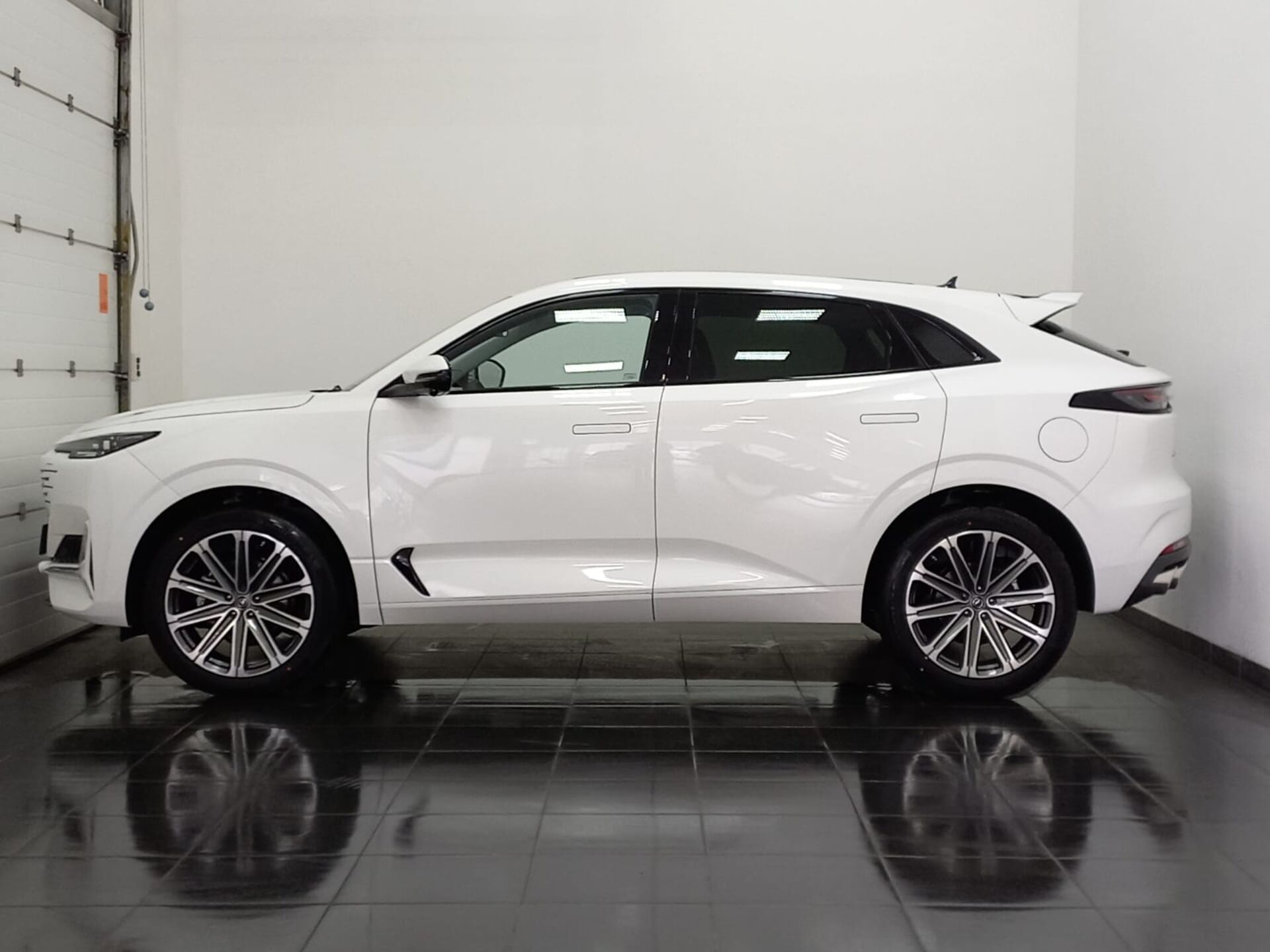 Легковой автотранспорт - CHANGAN UNI-K 2.0 AT (226 л.с.) 4WD