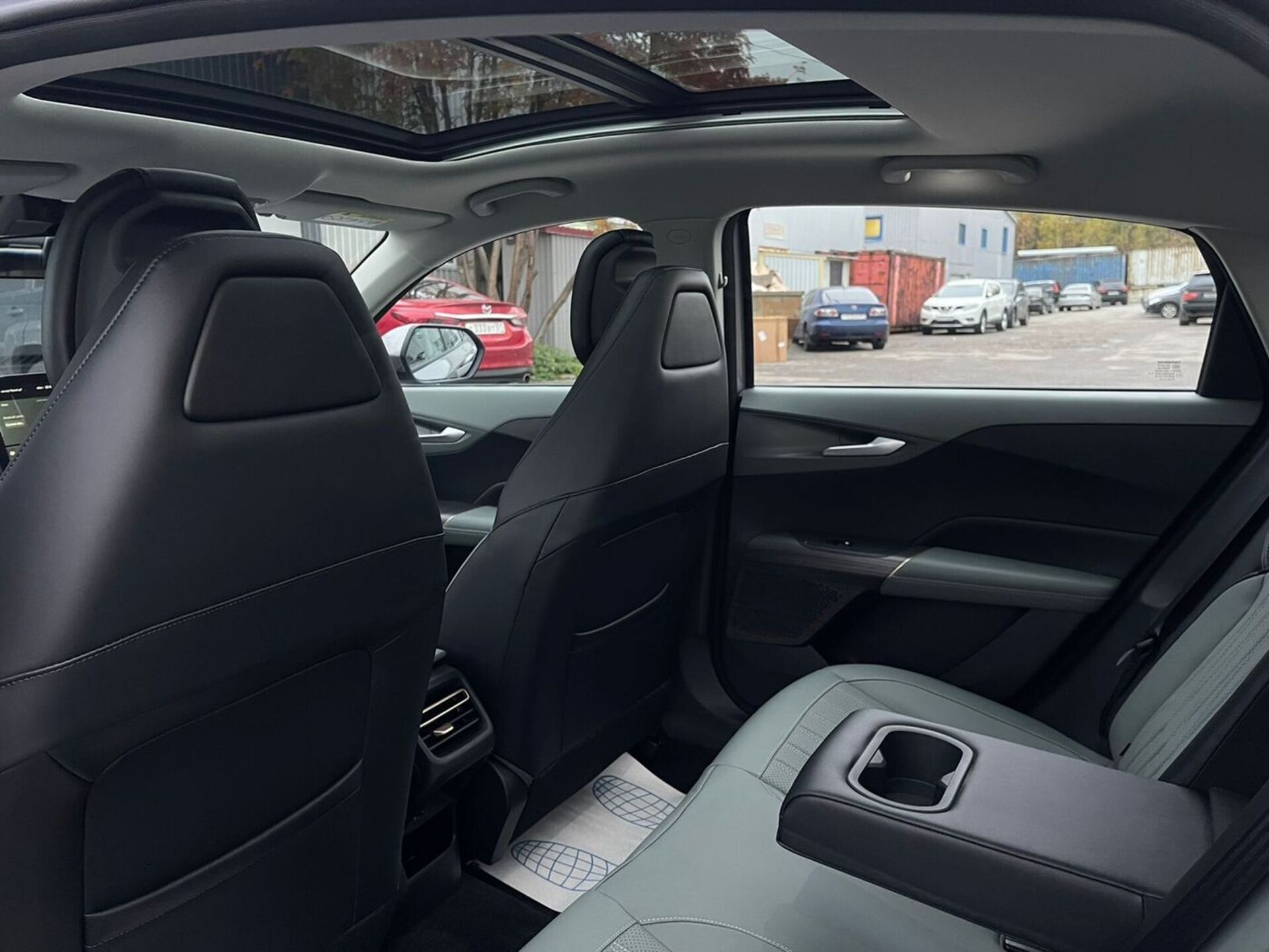 Легковой автотранспорт - CHANGAN Lamore 1.5 AMT (166 л.с.)
