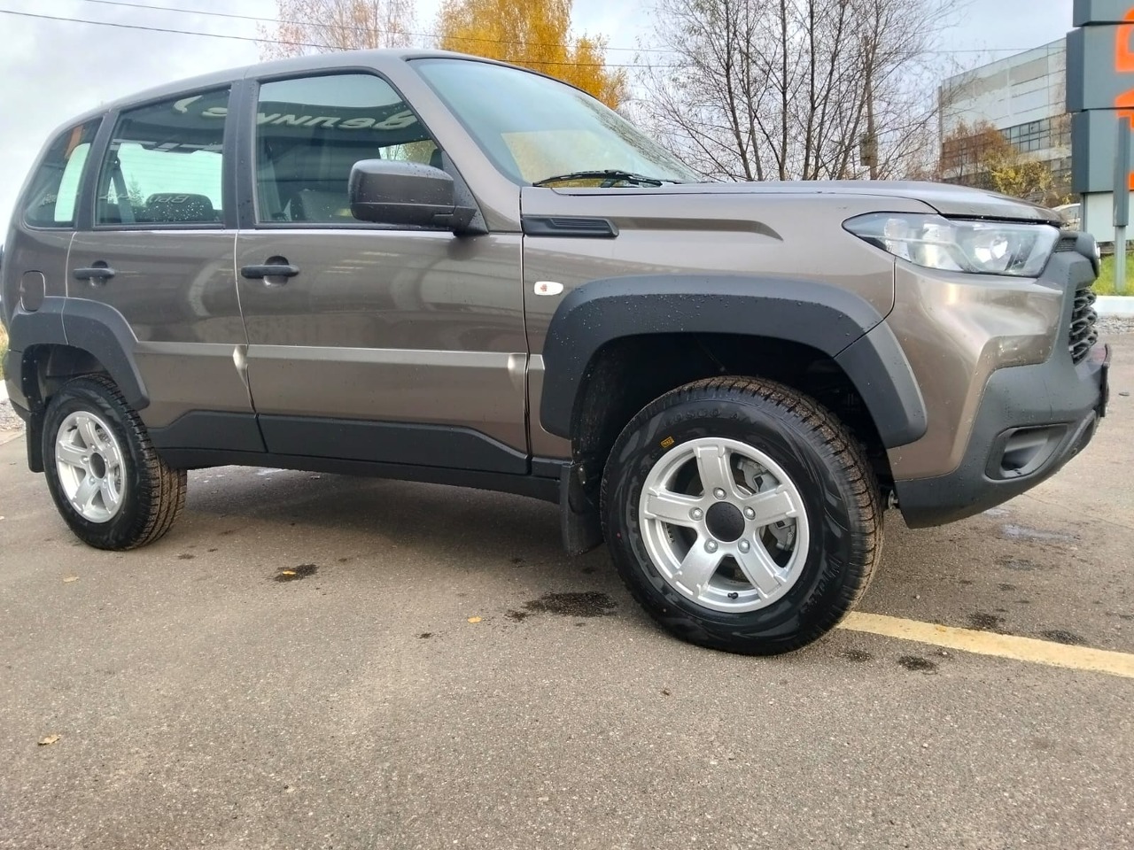 Легковой автотранспорт - LADA Niva Travel 1.7 MT (83 л.с.) 4WD