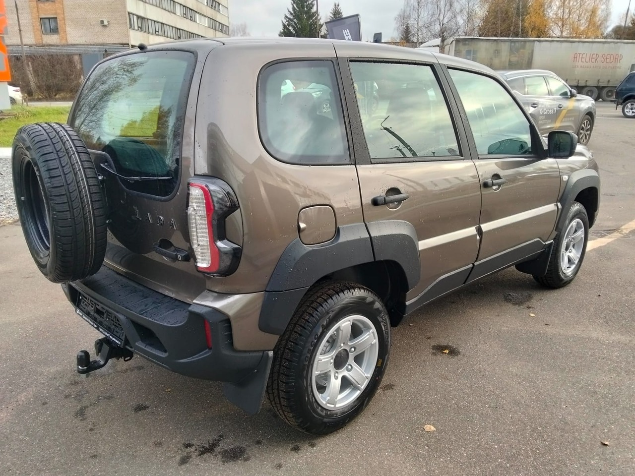 Легковой автотранспорт - LADA Niva Travel 1.7 MT (83 л.с.) 4WD