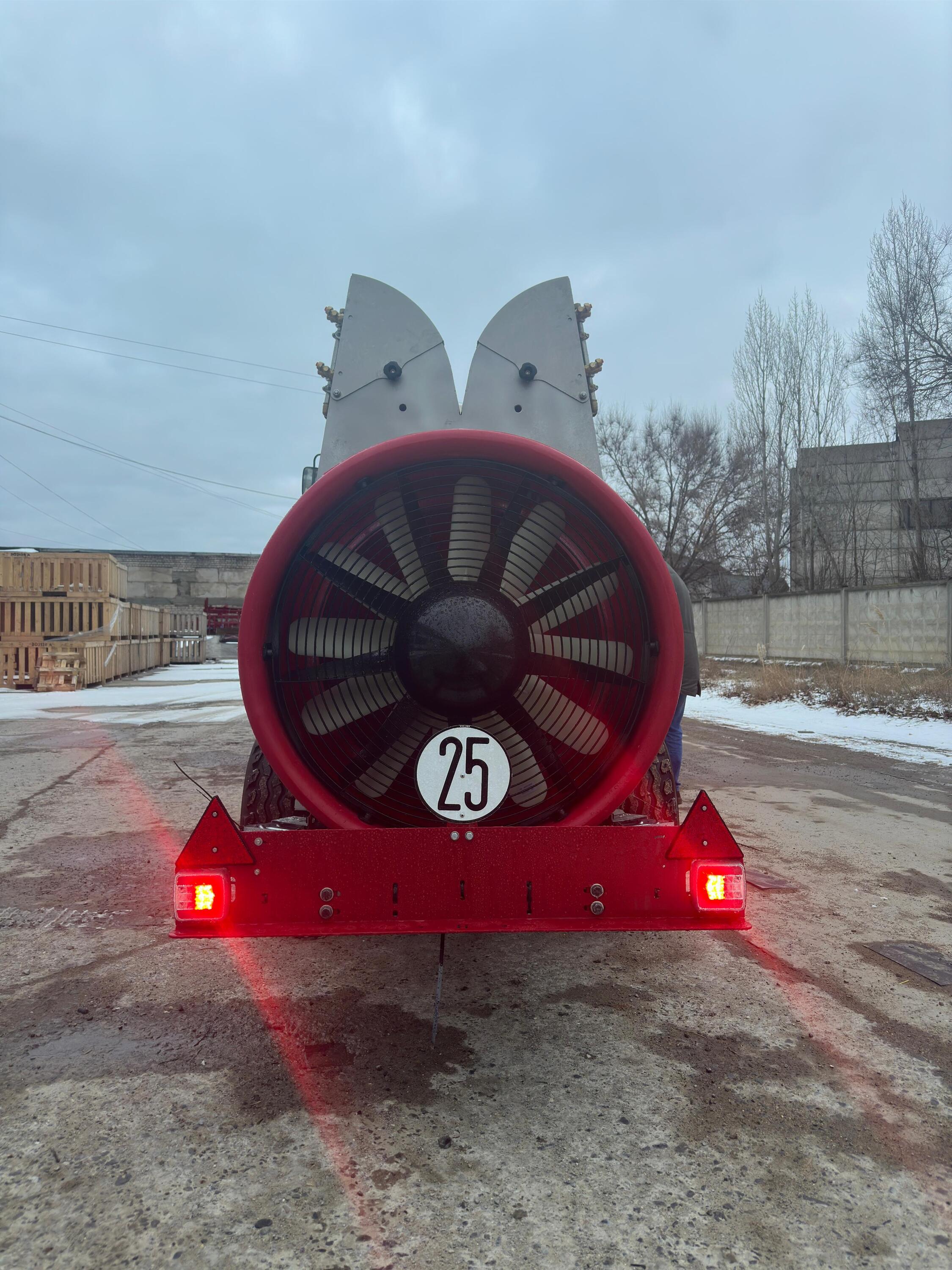 Опрыскиватели прицепные - HARDI Neptun 2000
