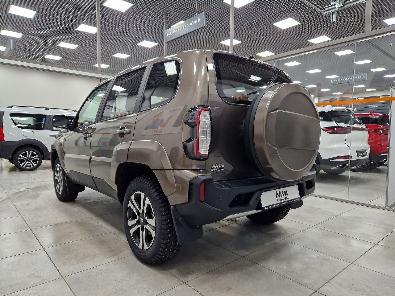 Легковой автотранспорт - LADA Niva Travel 1.7 MT (83 л.с.) 4WD