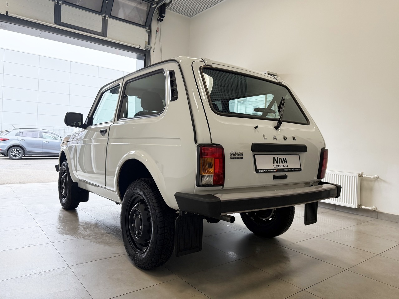 Легковой автотранспорт - LADA Niva Legend 1.7 MT (83 л.с.) 4WD