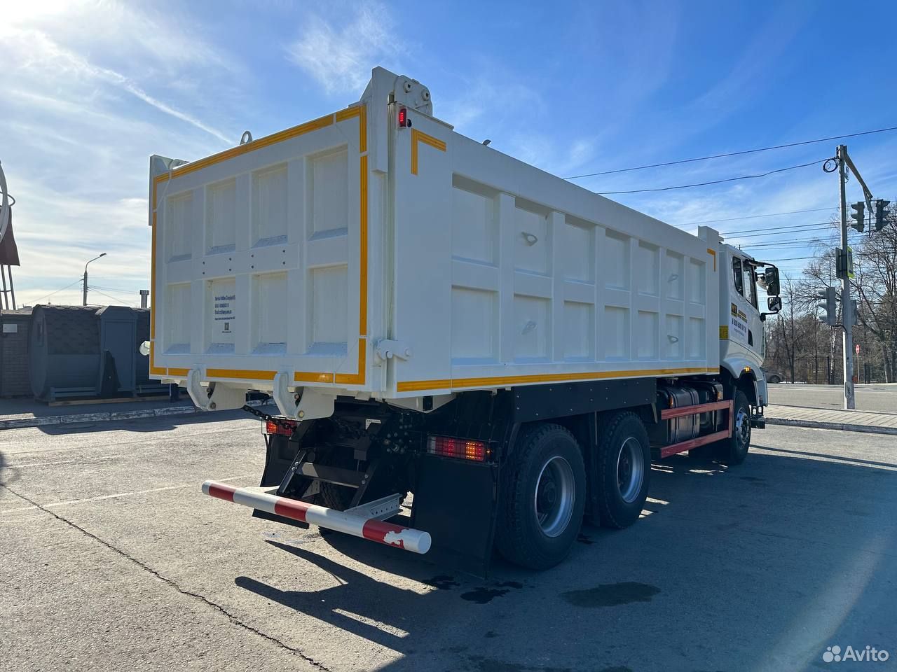 Грузовой автотранспорт - SANY SYZ320C-8(S)
