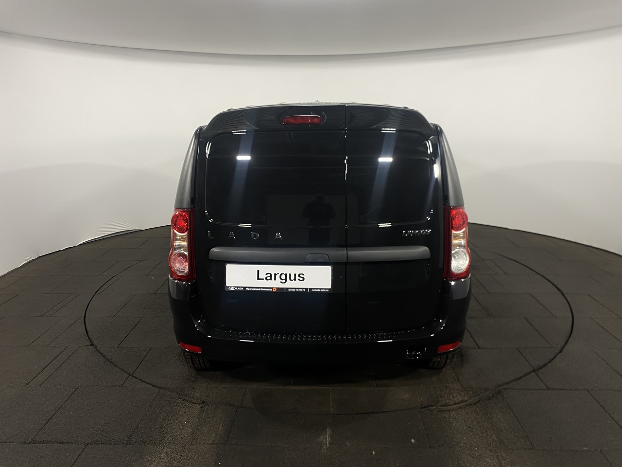 Легковой автотранспорт - LADA Largus 1.6 MT (90 л.с.)