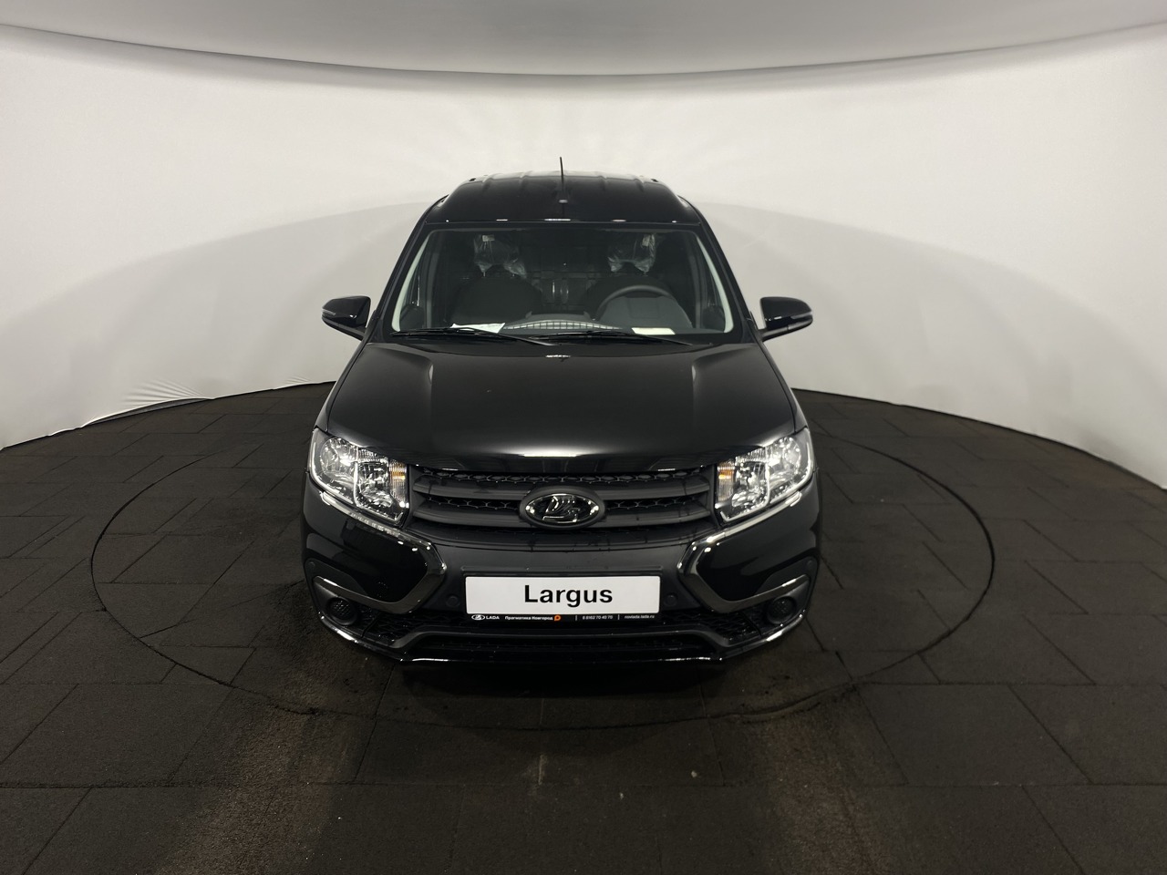 Легковой автотранспорт - LADA Largus 1.6 MT (90 л.с.)