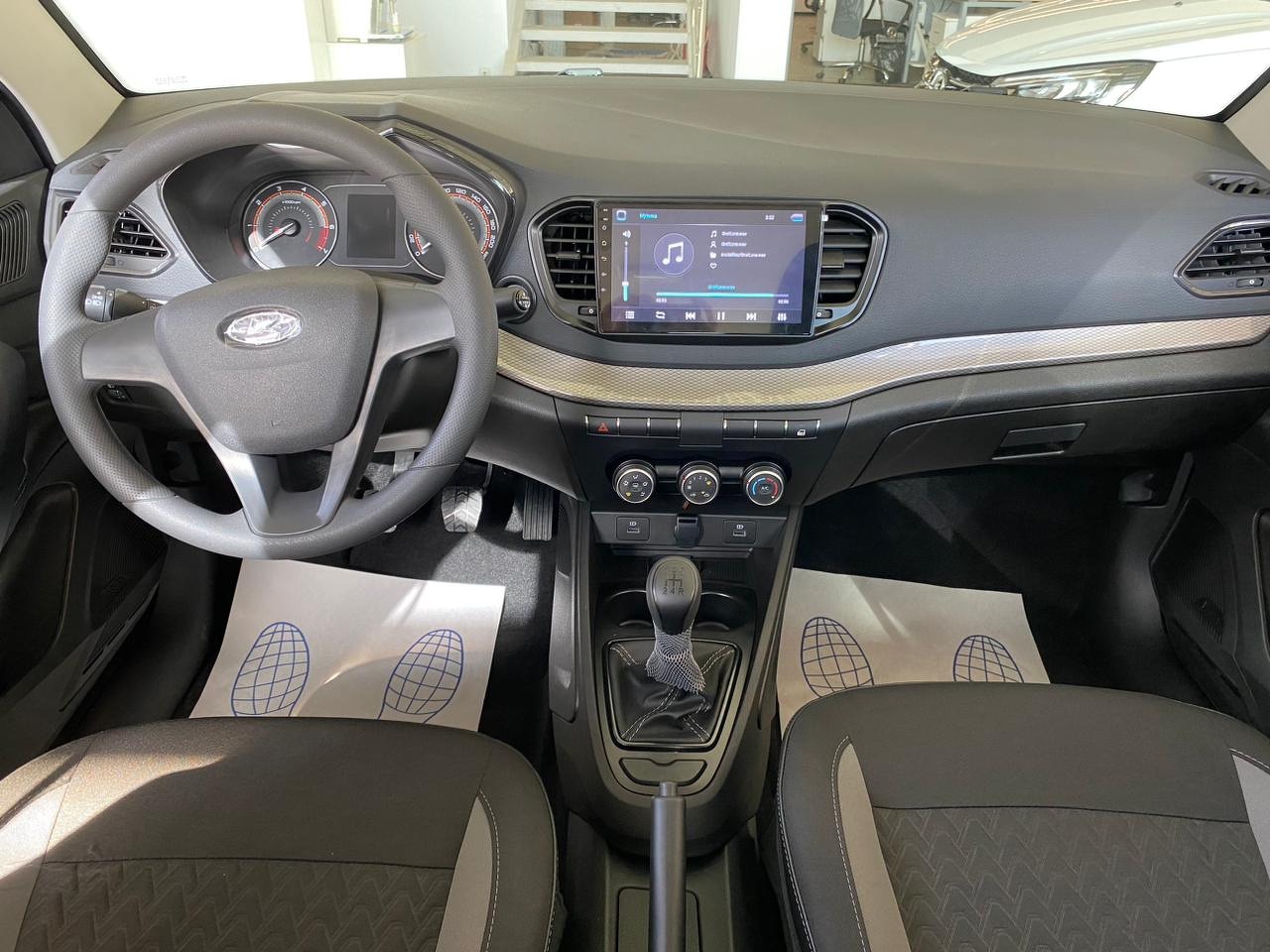Легковой автотранспорт - LADA Granta 1.6 MT (90 л.с.)
