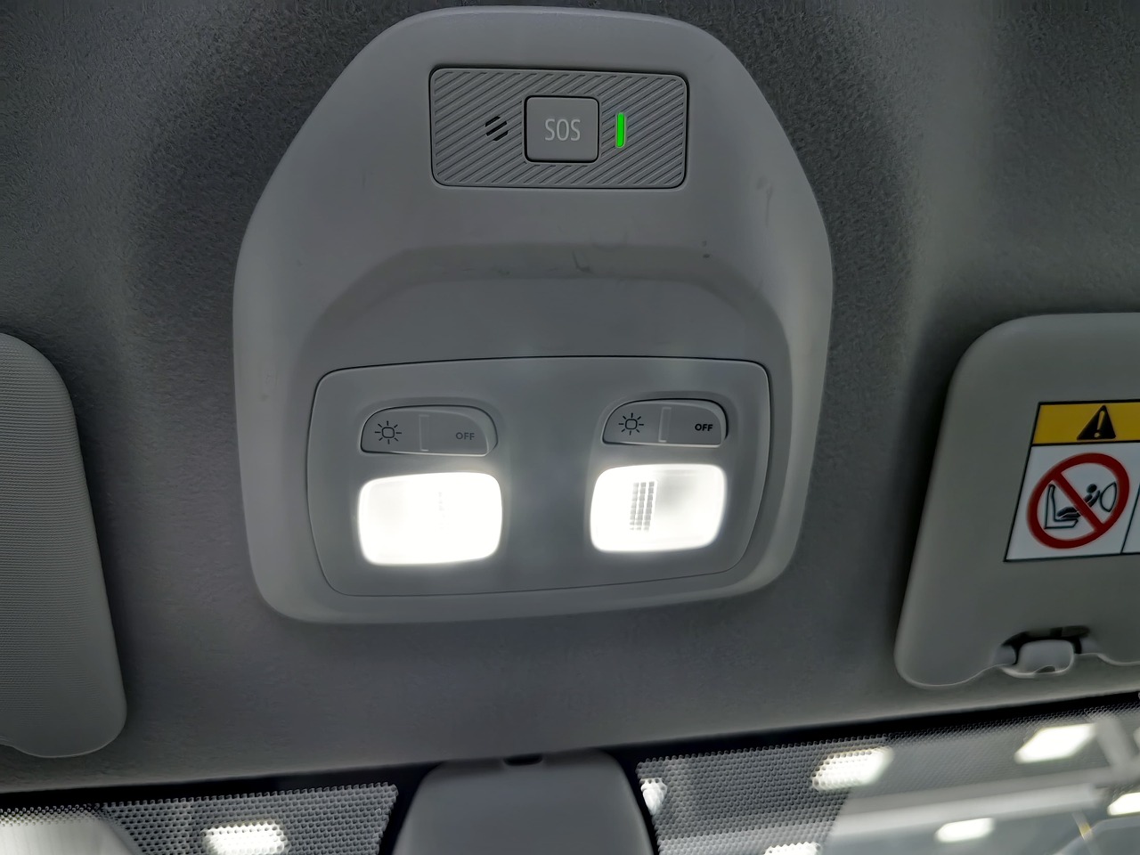 Легковой автотранспорт - LADA Largus Cross 1.6 MT (106 л.с.)