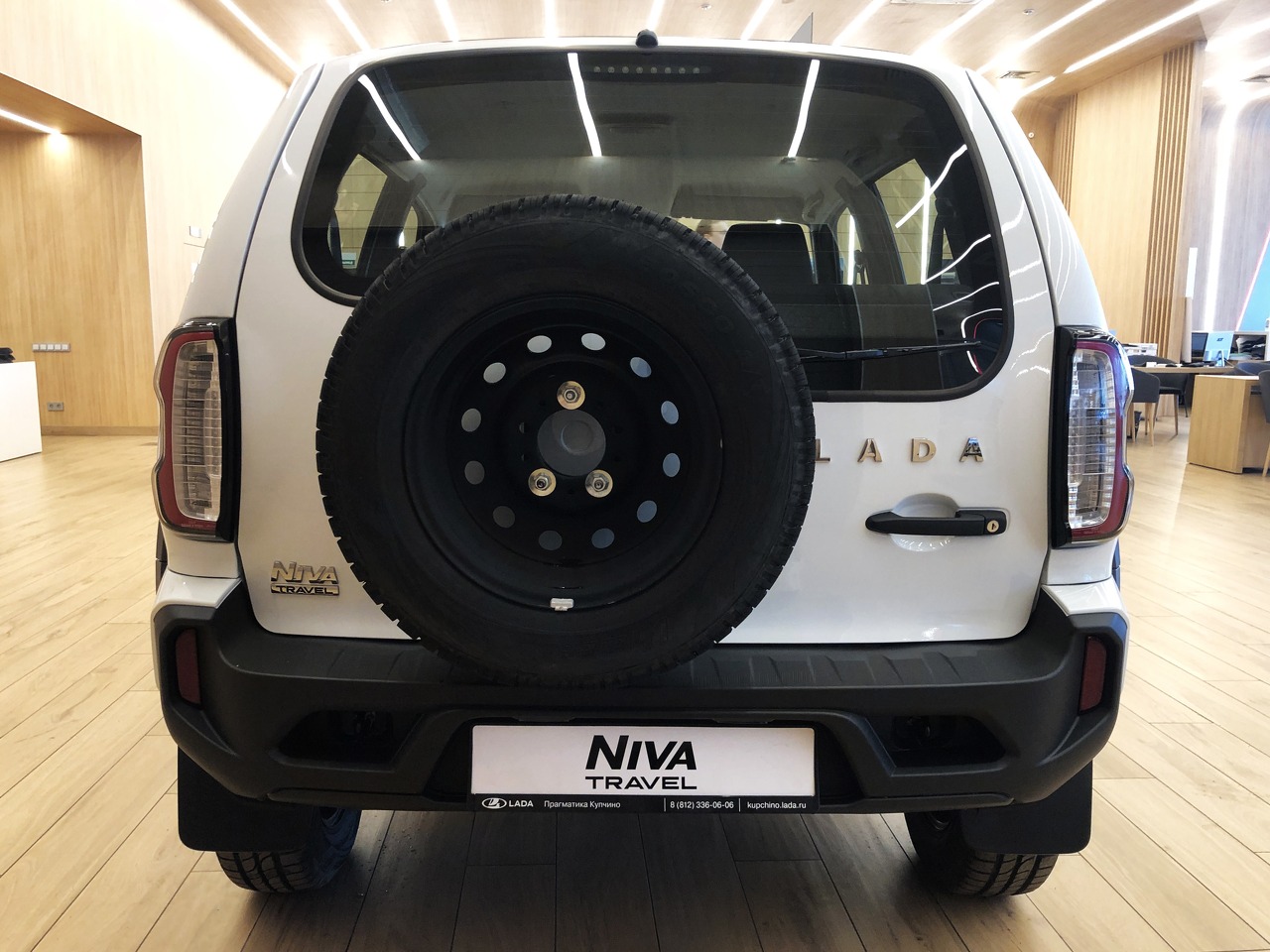 Легковой автотранспорт - LADA Niva Travel 1.7 MT (83 л.с.) 4WD