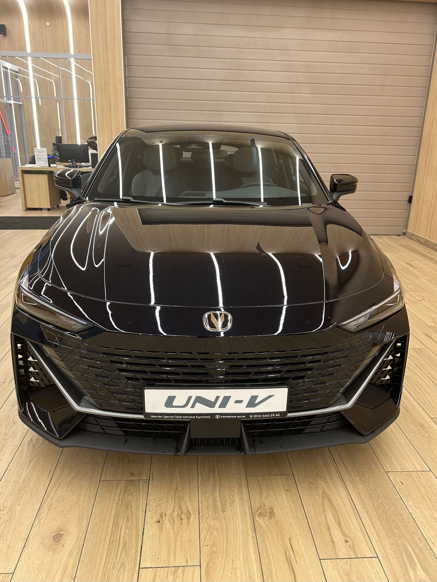 Легковой автотранспорт - CHANGAN UNI-V 1.5 AMT (181 л.с.)