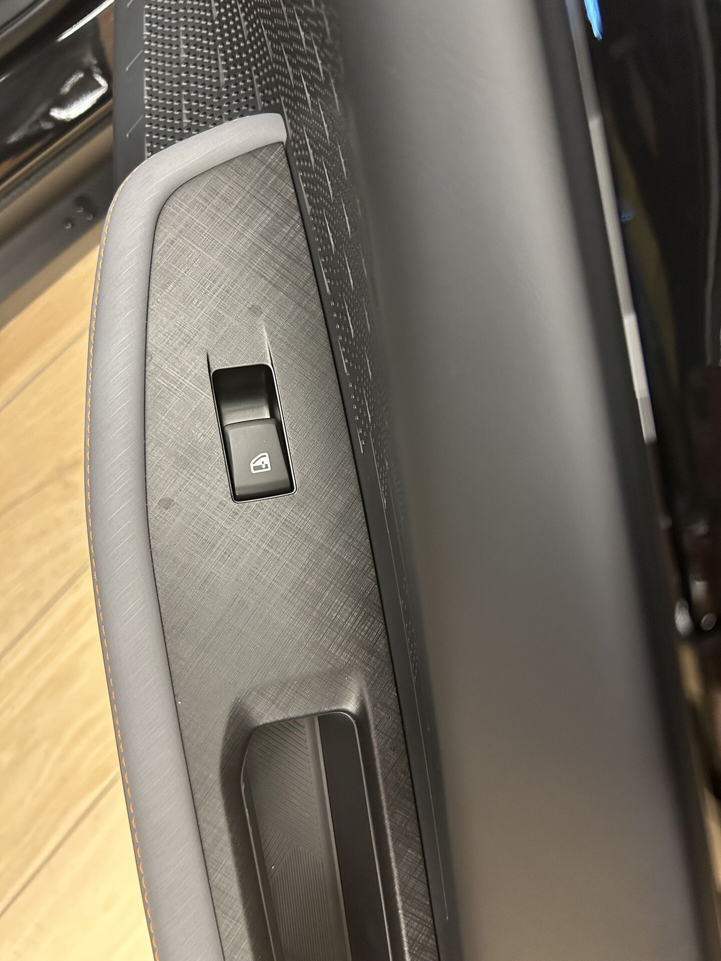 Легковой автотранспорт - CHANGAN UNI-V 1.5 AMT (181 л.с.)