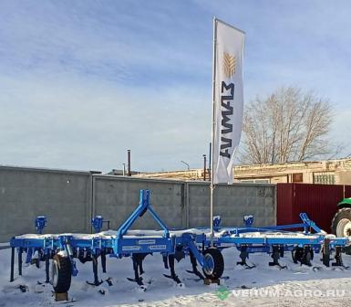 Плуги и глубокорыхлители - ТД АЛМАЗ Плуг чизельный SVAROG ПЧ-4,5 с катком