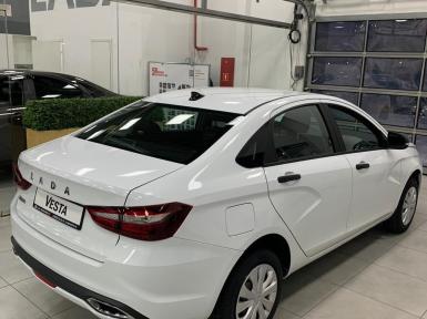 Легковой автотранспорт - Vesta Cross 1.8 CVT (122 л.с.)