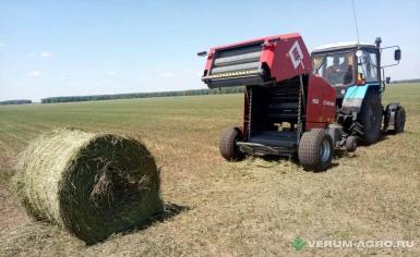 Пресс-подборщики - METAL-FACH Z-562 с увязкой в сеть и центральной смазкой