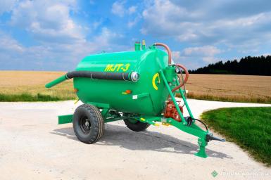 Прочее - БОБРУЙСКАГРОМАШ Машина для внесения жидких органических удобрений МЖТ-3 