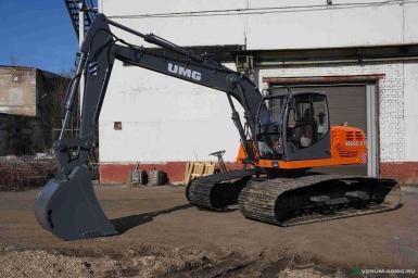 Экскаваторы - UMG Гусеничный экскаватор E160C CT
 