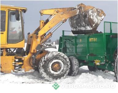 Разбрасыватели удобрений - БОБРУЙСКАГРОМАШ Машина для внесения твердых органических удобрений МТТ-9 с вертикальным разбрасывающим стройством