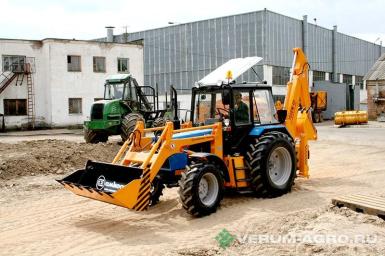 Фронтальные погрузчики - АМКОДОР 702ЕМ- 03